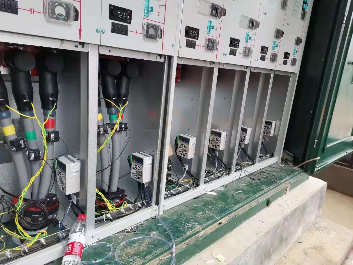 <a href='http://www.prophycup.com' target='_blank'><u>智能除濕裝置</u></a>安裝